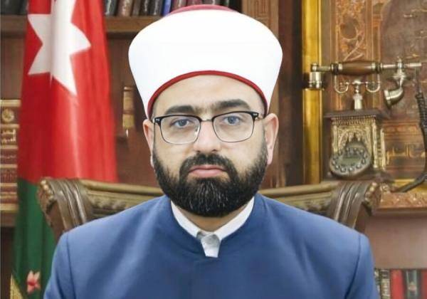 مفتي الأردن: يوم غد الأربعاء غرة شهر رجب