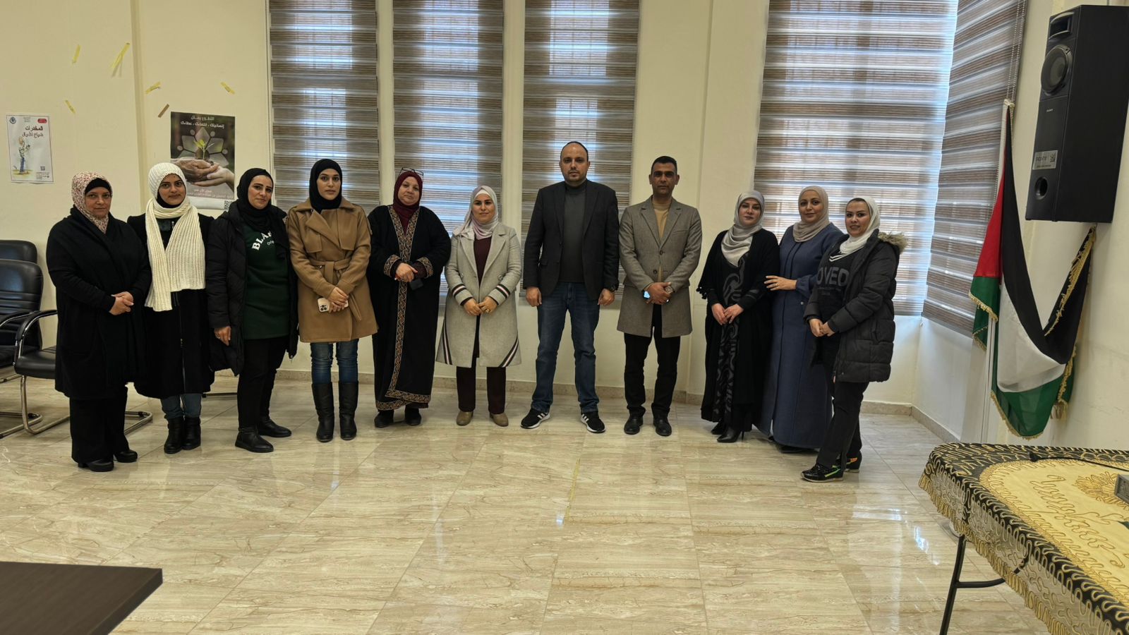 وزير الشباب يتفقد مركز شابات المفرق ويتابع برنامج بناء قدرات العاملين مع الشباب