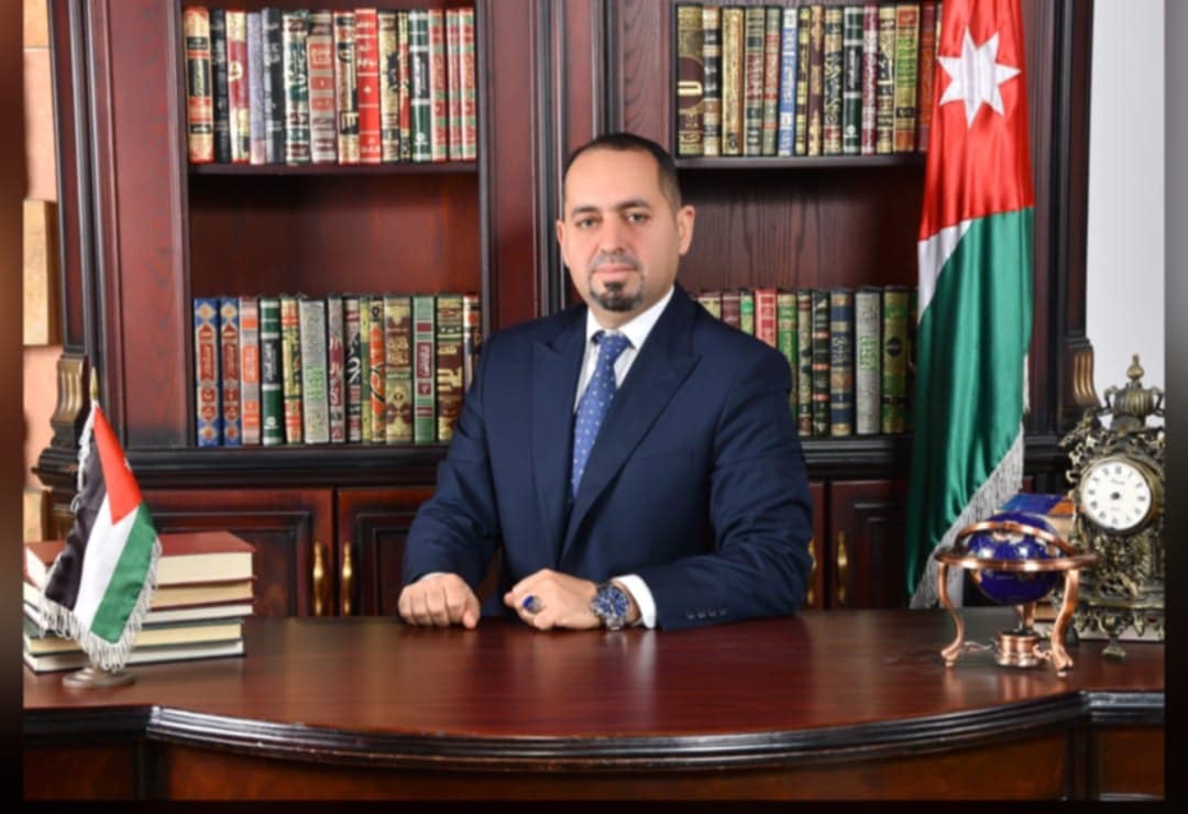 بصيرةُ الإدراك.. حين يُبصر العقلُ ما تعمى عنه العيون  بقلم د. عمّار محمد الرجوب