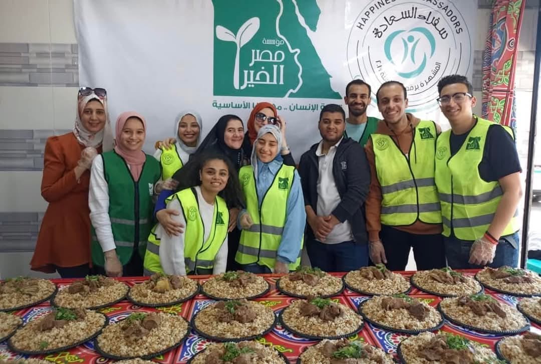 الكيلاني لليوم السادس عشر   توزيع 4000 وجبه  للصائمين 