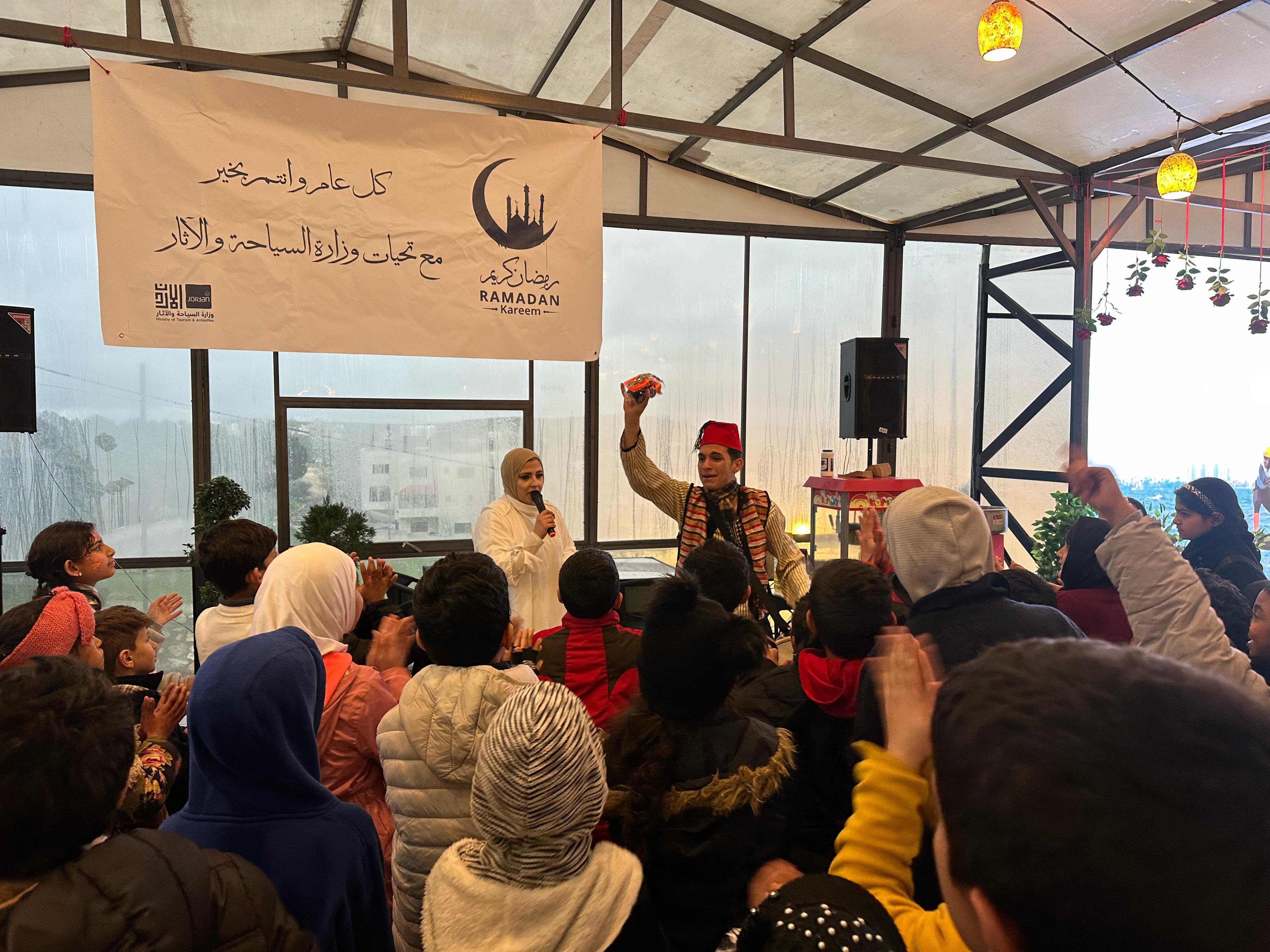 أمين عام وزارة السياحة والآثار يرعى حفل إفطار للأيتام في محافظة البلقاء