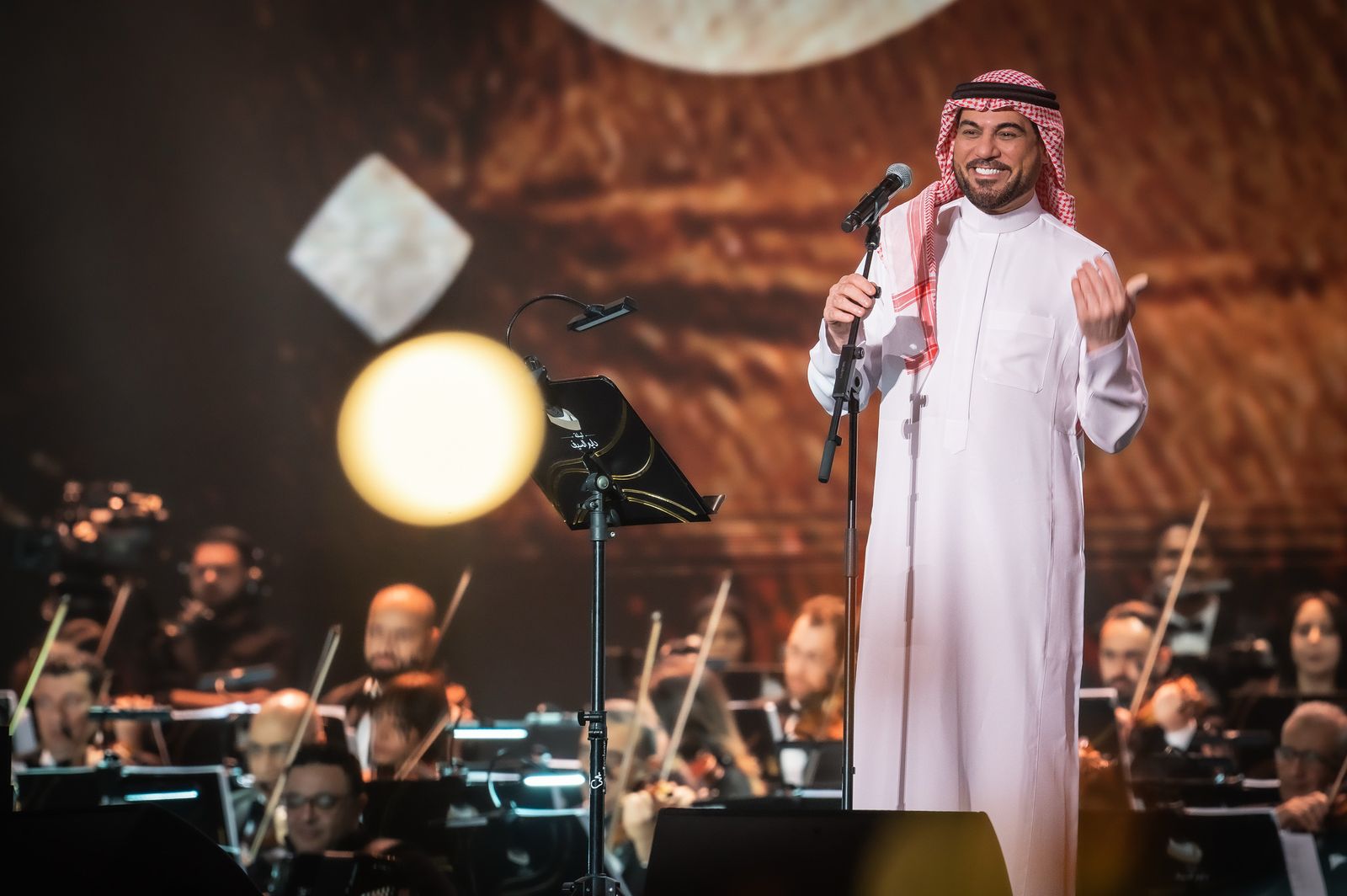 وليد الشامي تريند بأغنية يا صاحبي في ليلة دايم السيف تكريمًا لأشعار خالد الفيصل