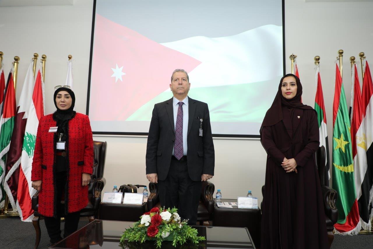 بخيتان والعزة يبحثون في إدمان الهواتف الذكية بين المراهقين الأردنيين