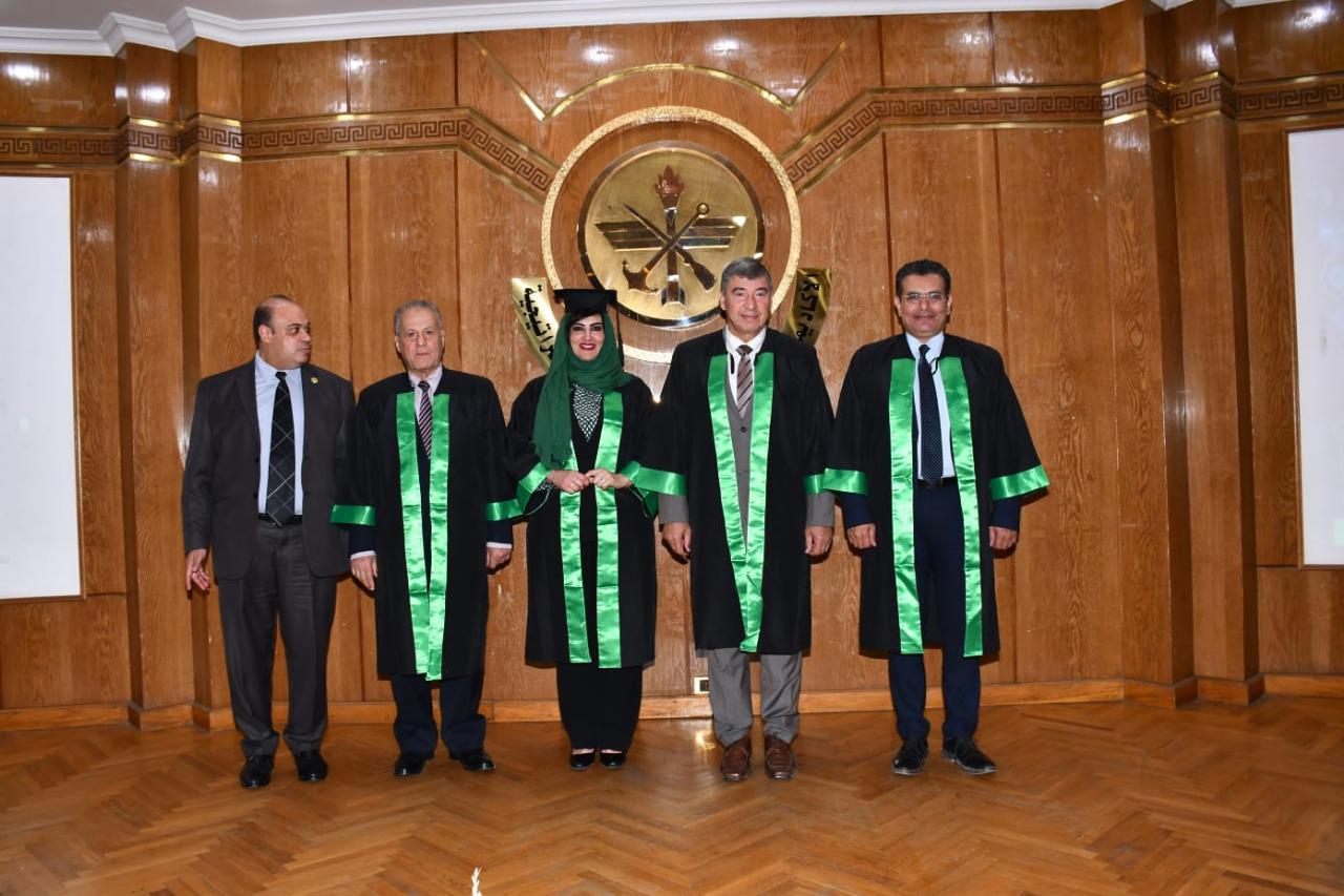 درجة الدكتوراه الفلسفة في الإستراتيجية القومية للدكتورة غادة عامر