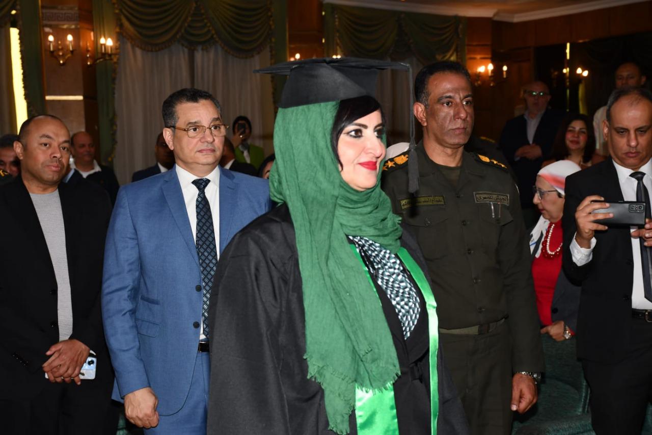 درجة الدكتوراه الفلسفة في الإستراتيجية القومية للدكتورة غادة عامر