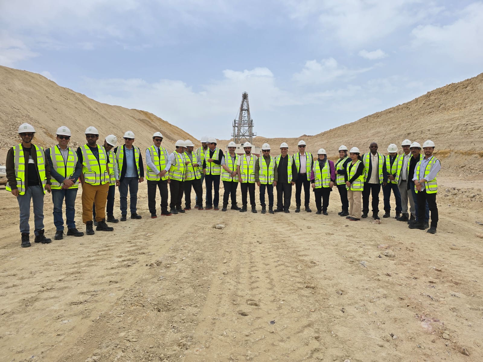 المهندس الصقر وممثلو الدول العربية يطلعون على التجربة المغربية الرائدة في تطوير قطاع المعادن المستدامة