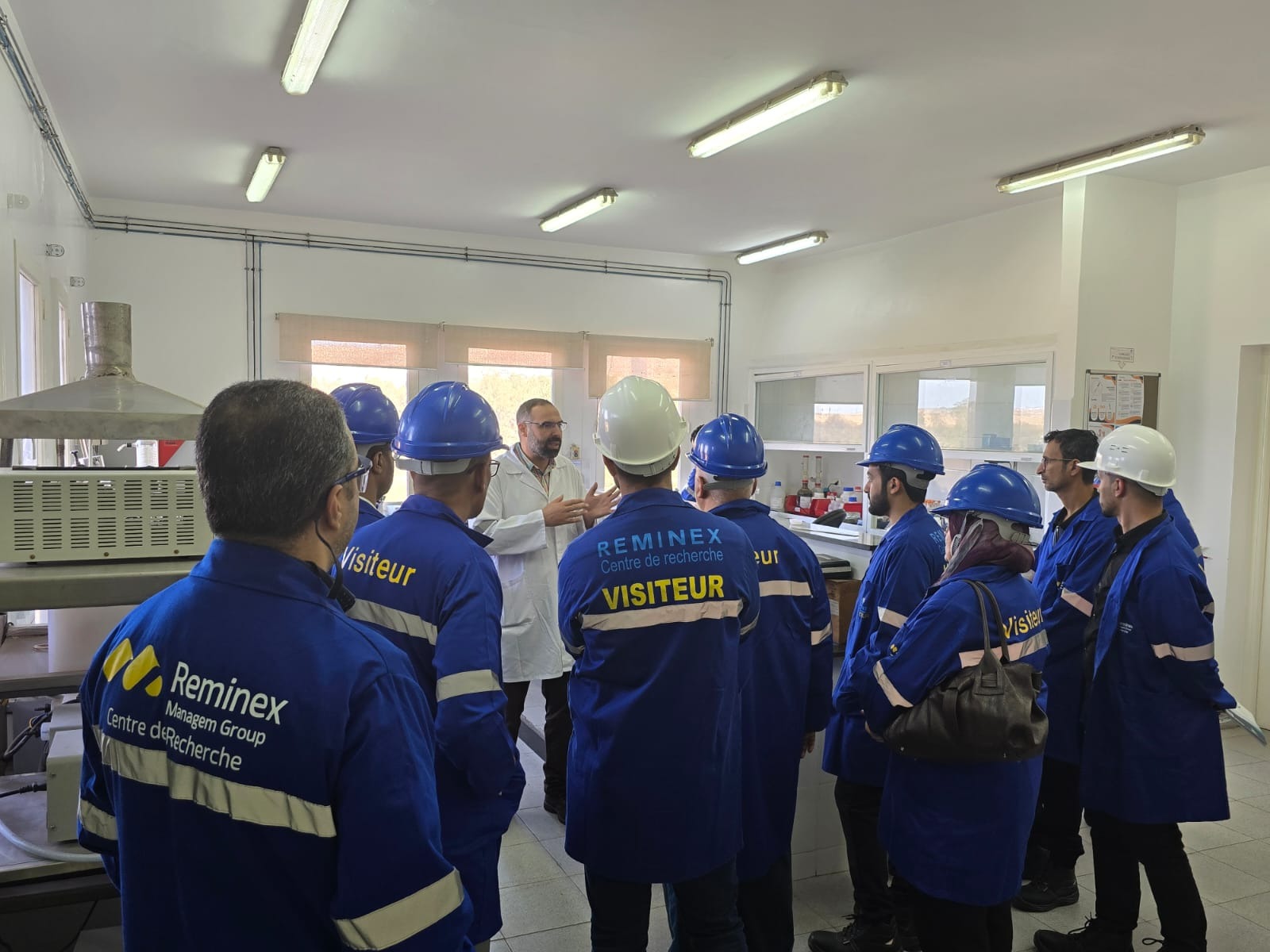 المهندس الصقر وممثلو الدول العربية يطلعون على التجربة المغربية الرائدة في تطوير قطاع المعادن المستدامة