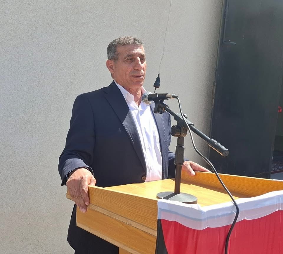 وزير الصناعة والتجارة يفتتح مركز الإعلاف في ماعين .