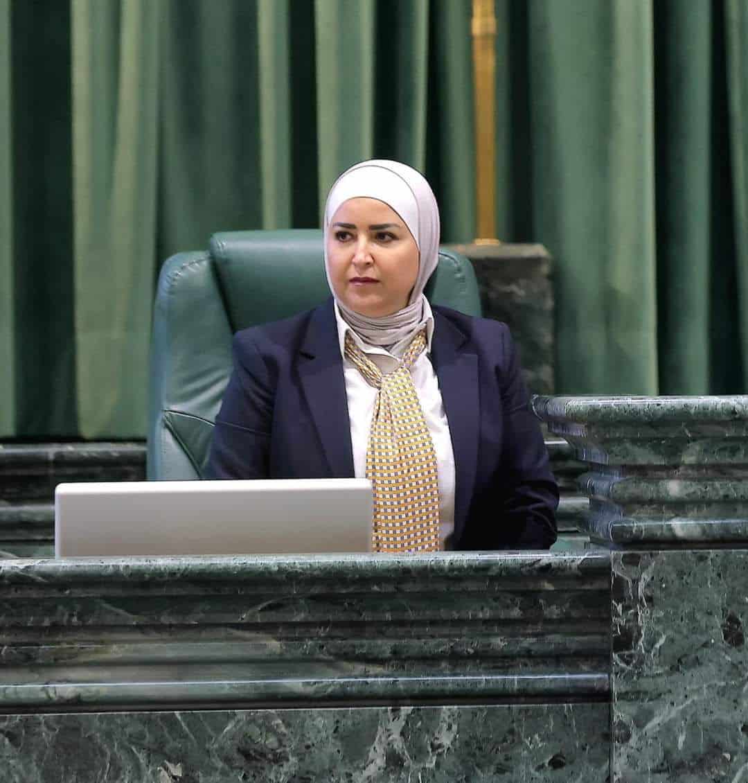 النائب السابق ميادة شريم تكتب : الجيش الأردني تبنى مواقف المملكة الصادقة في دعم أهلنا في قطاع غزة 
