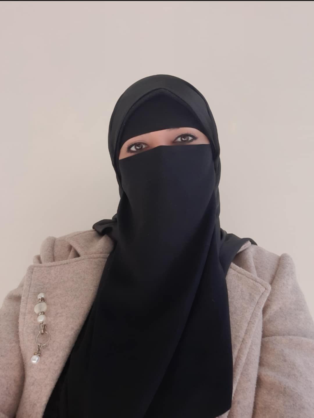 كيفية التعامل مع الطفل العنيد.  بقلم:مني سعيد محمود نمرة
