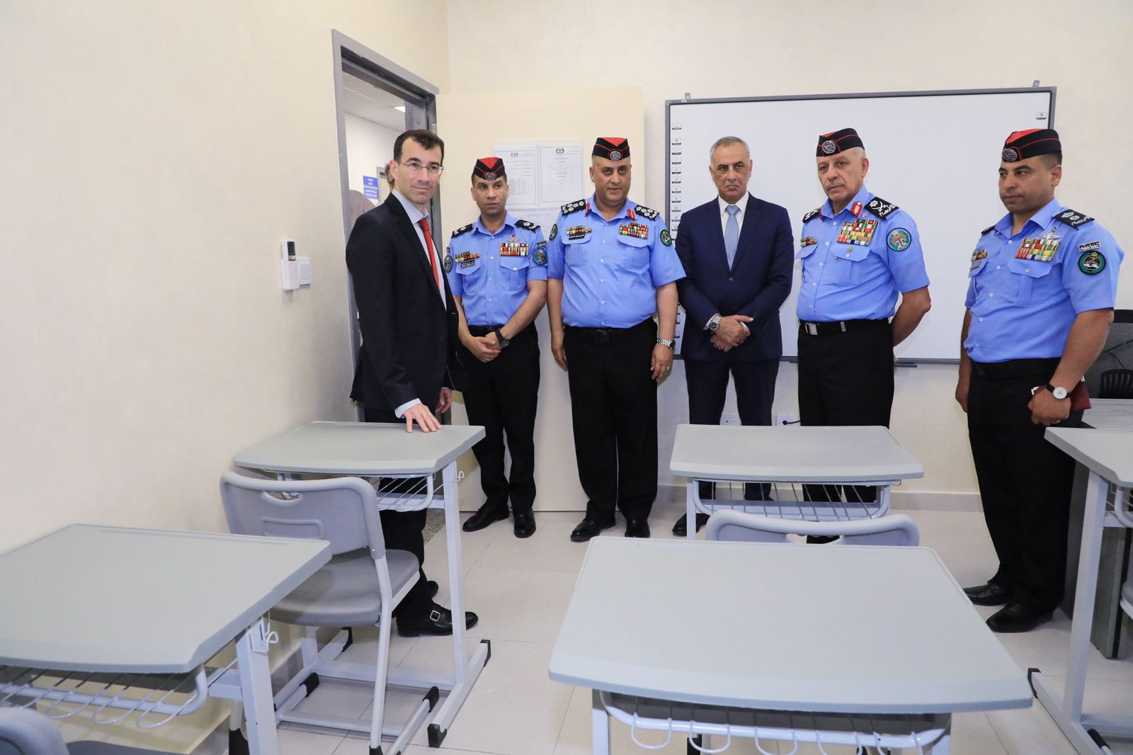 مديرية الأمن العام تفتتح المبنى الجديد لمعهد تدريب وتطوير مراكز الإصلاح والتأهيل 