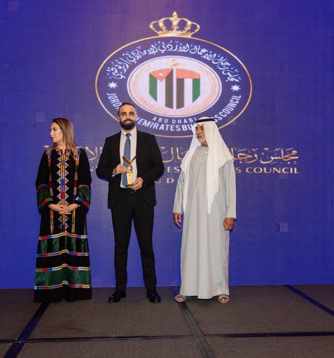 نهيان بن مبارك يحضر احتفال مجلس رجال الأعمال الأردني الإماراتي بعيد الاستقلال الأردني