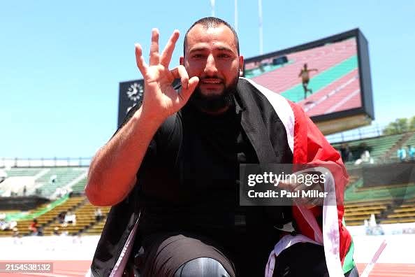 أحمد الهندي..  إرادة لا تعرف المستحيل بقلم الدكتور محمد نصرالله فرج