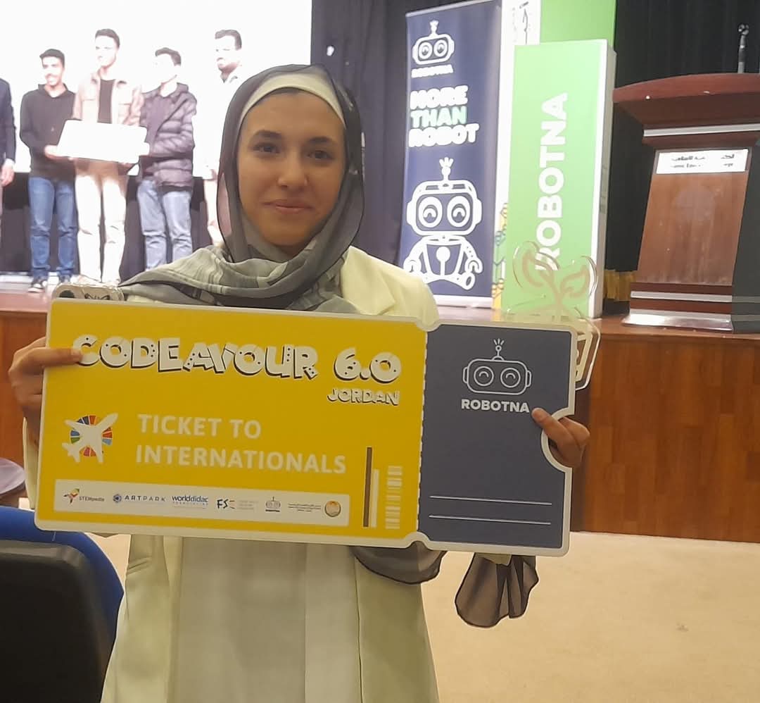 طالبة أردنية تتأهل إلى المرحلة النهائية من المسابقة العالمية بمجال العلوم والابتكار في دولة قطر 