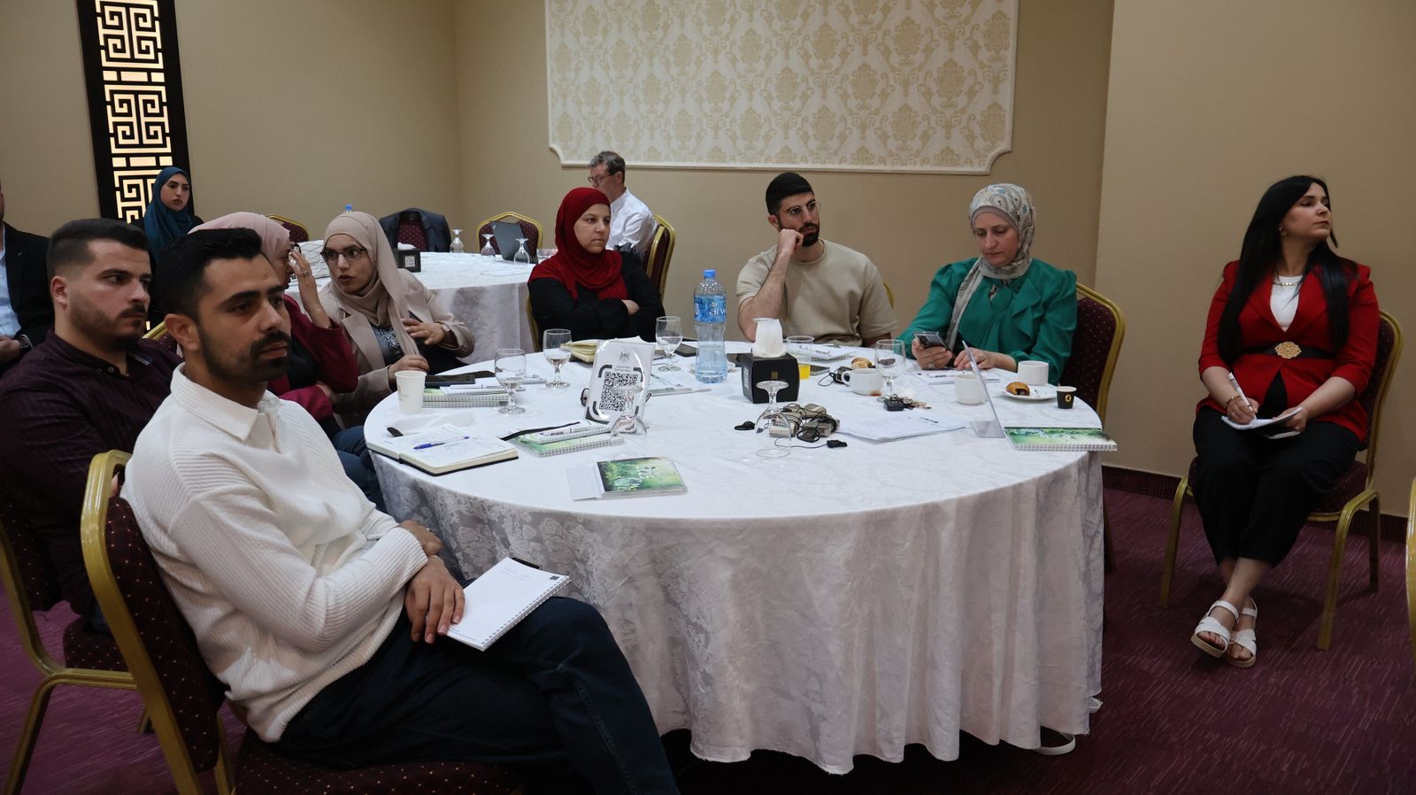 رام الله: سلطة جودة البيئة تختتم برنامج تدريبي تشاركي حول دمج البيئة وتغير المناخ في السياسات الوطنية