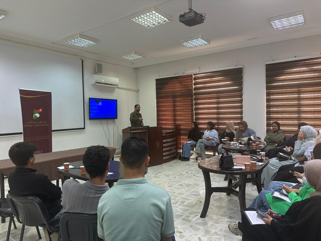 دورة تدريبية صناعة المحتوى وإدارة منصات التواصل الاجتماعي في مادبا