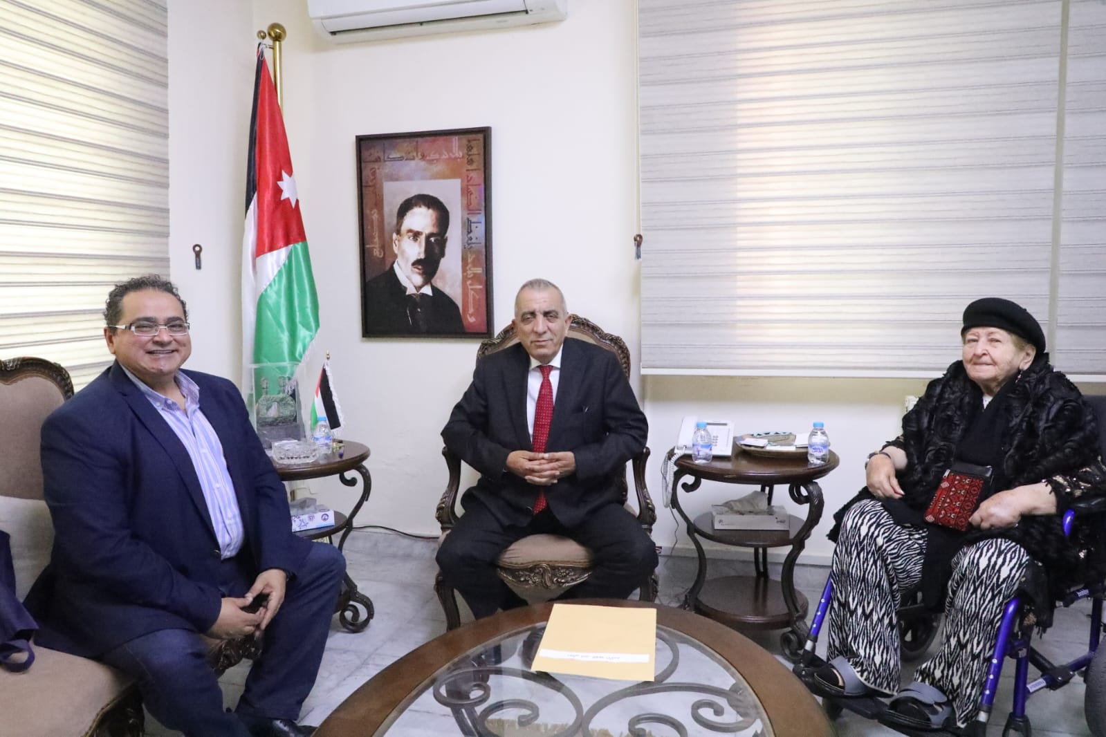 رسالة من هيفاء  البشير إلى وزير الثقافة