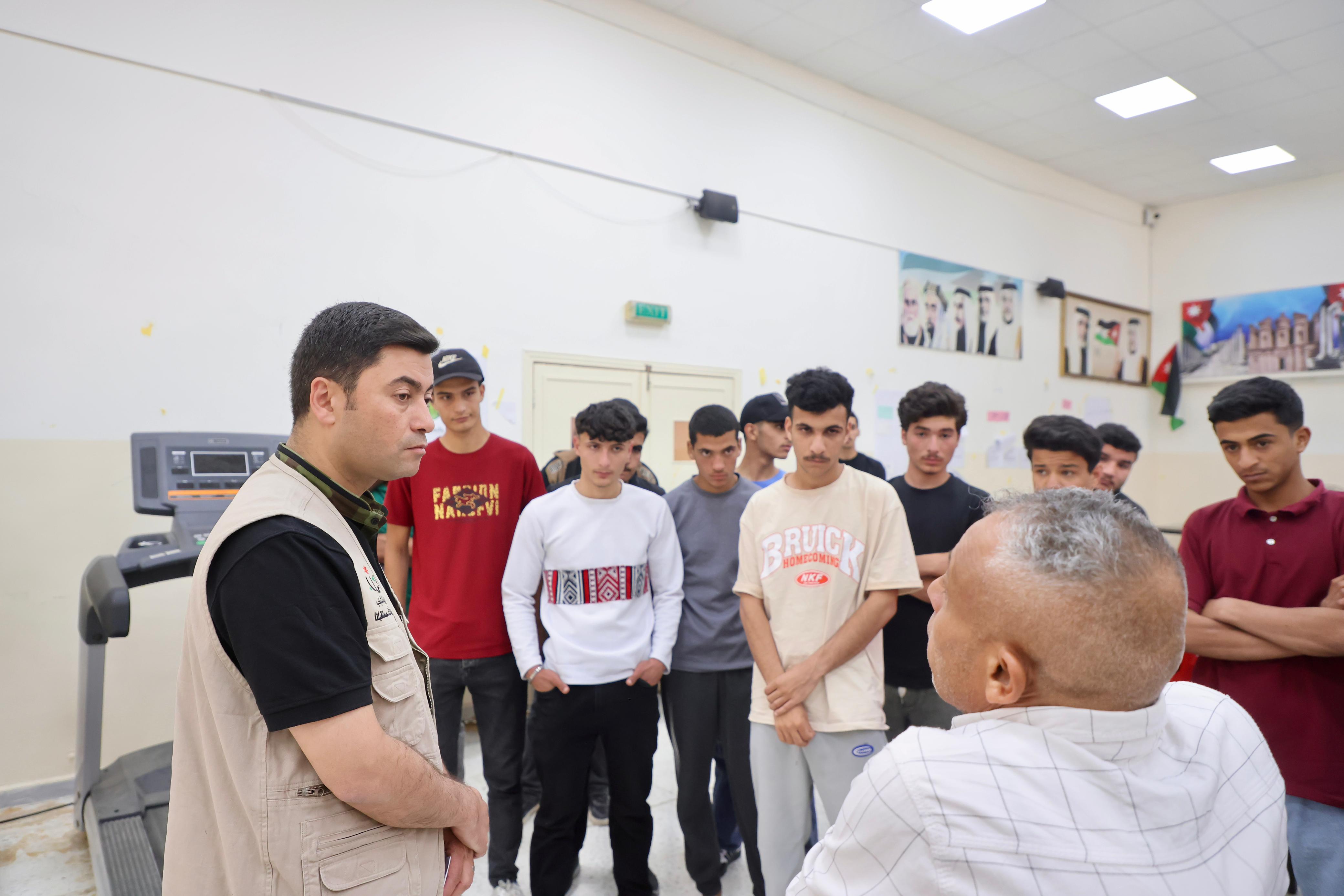 أمين عام وزارة الشباب يشارك شباب مليح في جلسة تدريبية حول  صناعة المحتوى الإعلامي والوصول إلى فرص العمل عبر مواقع التواصل الإجتماعي. 