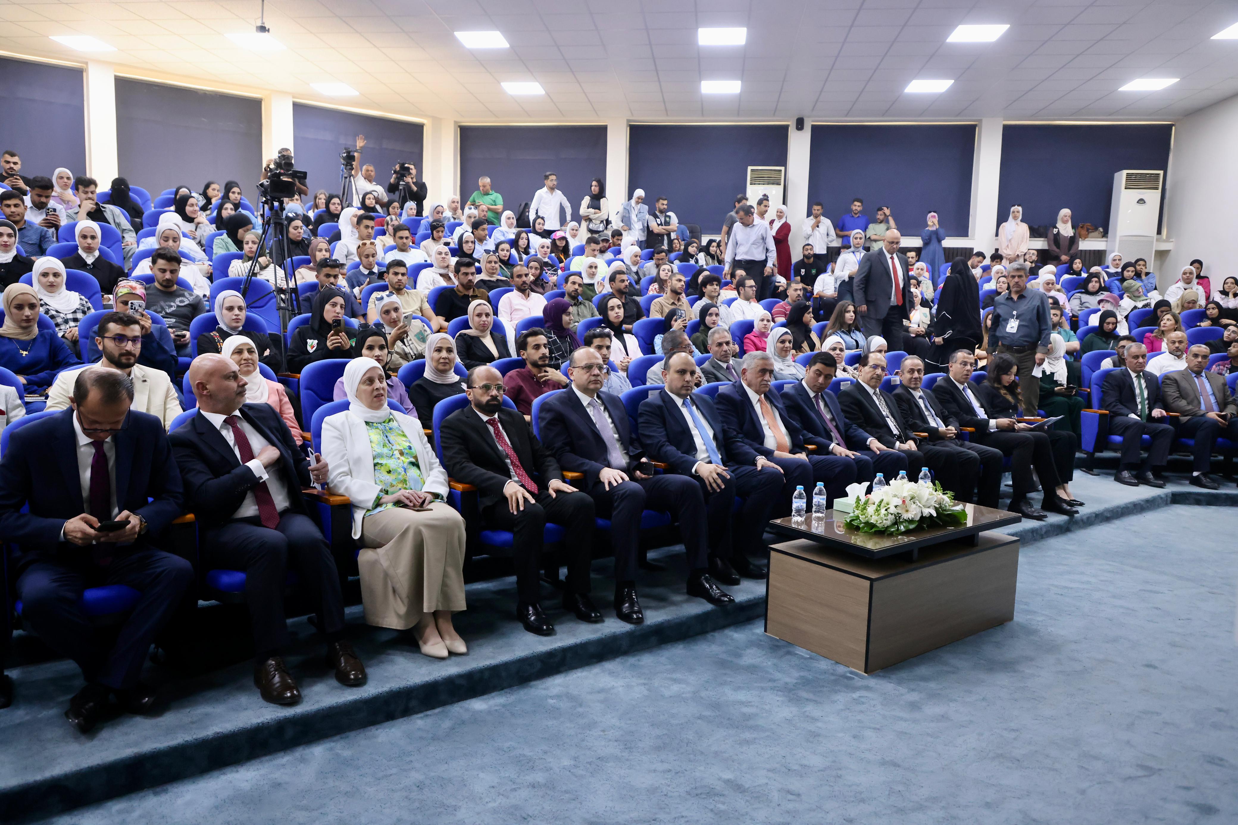وزارة الشباب والجامعة الأردنية تنظّمان لقاءً تعريفياً بجائزة الحسين للعمل التطوعي