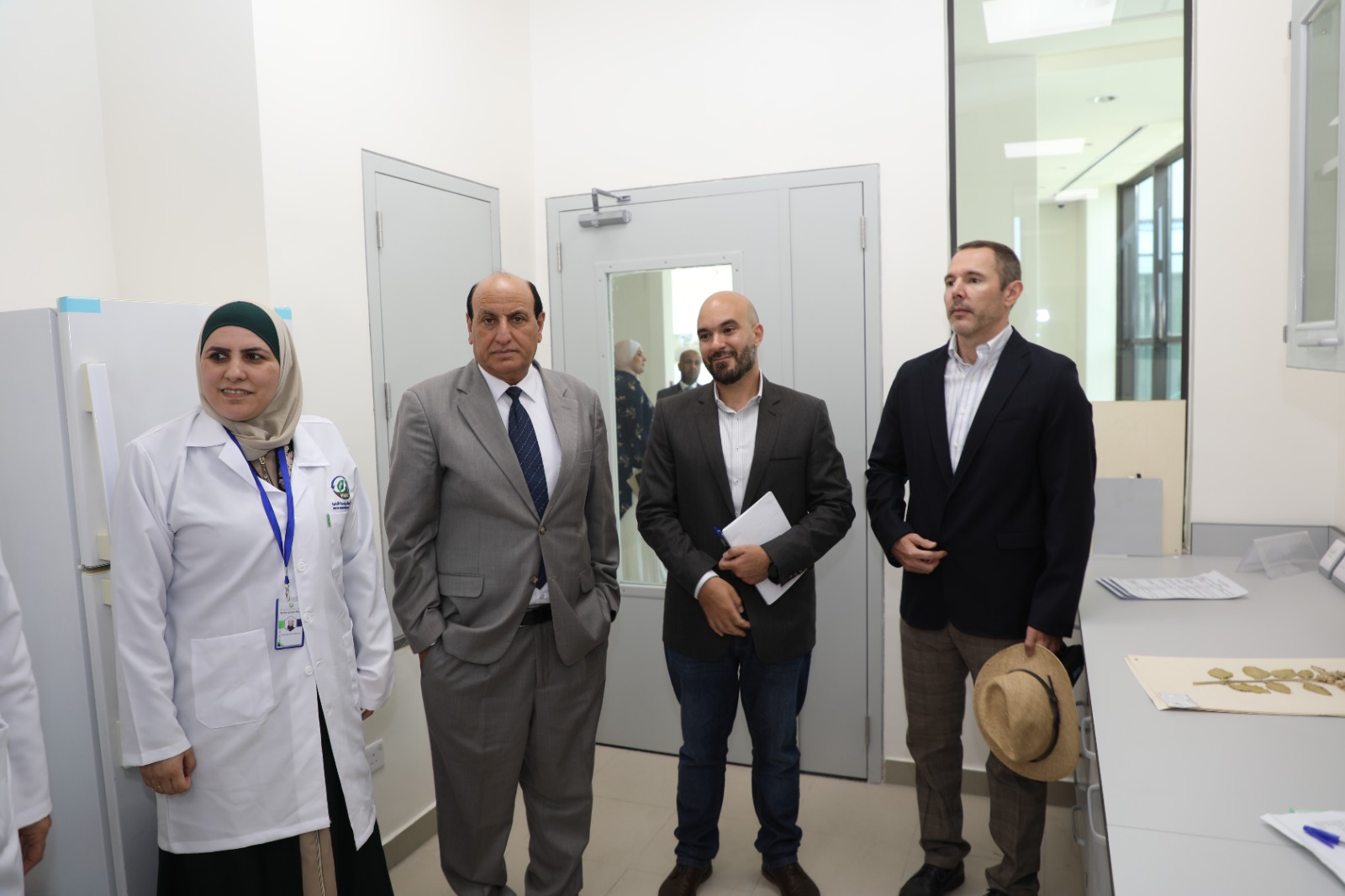 خبراء البيئية والزراعة في السفارة الأمريكية : بنك البذور الوطني رائد في الحفاظ على التنوع الحيوي