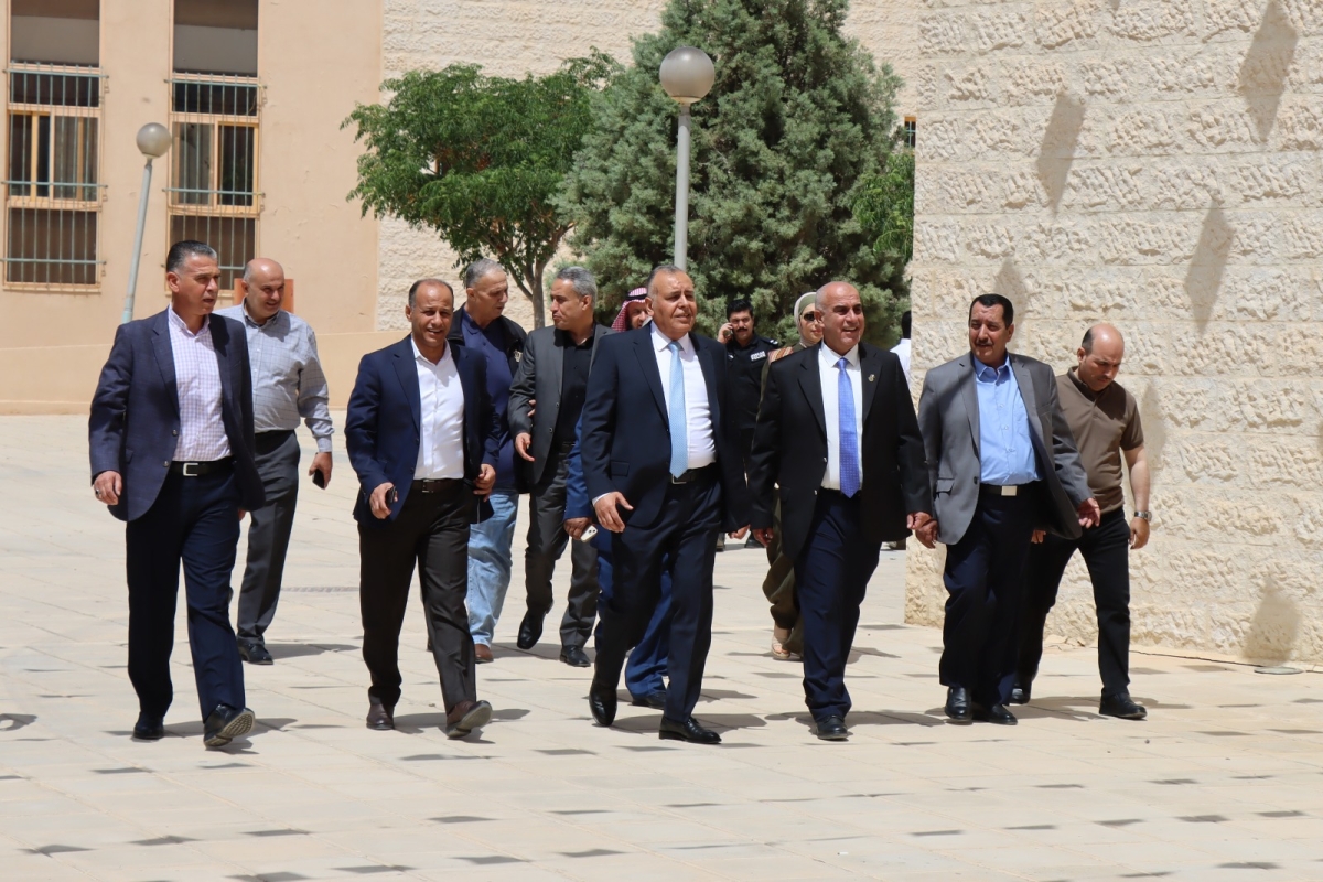 جامعة الحسين بن طلال تحتفل بعيد الاستقلال التاسع والسبعين للمملكة الأردنية الهاشمية.