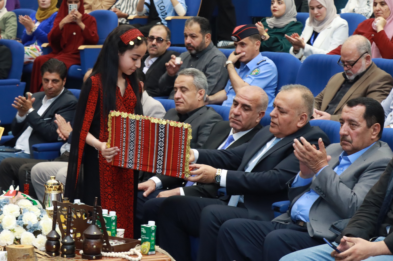 جامعة الحسين بن طلال تحتفل بعيد الاستقلال التاسع والسبعين للمملكة الأردنية الهاشمية.