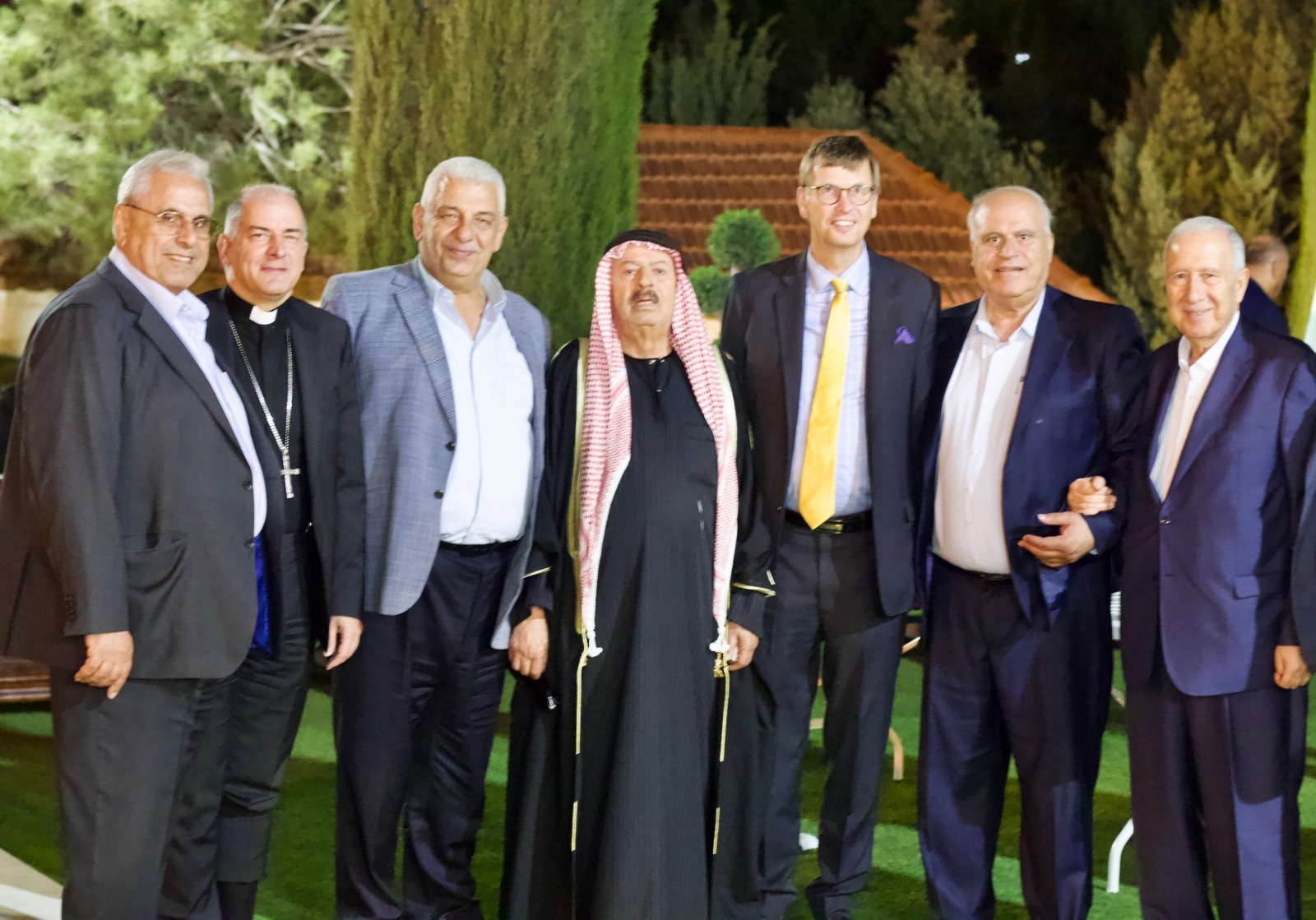 سفير دولة الفاتيكان في الأردن بضافية سنديانة الفحيص نعيم الزيادات