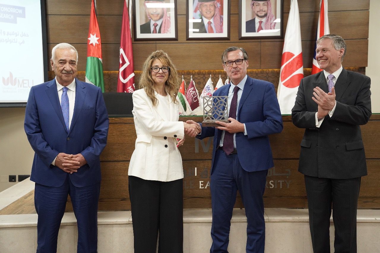 محطة جديدة من التقدم… إطلاق 3 برامج دكتوراة نوعية ومستضافة لجامعة بيدفوردشير البريطانية في الشرق الأوسط  