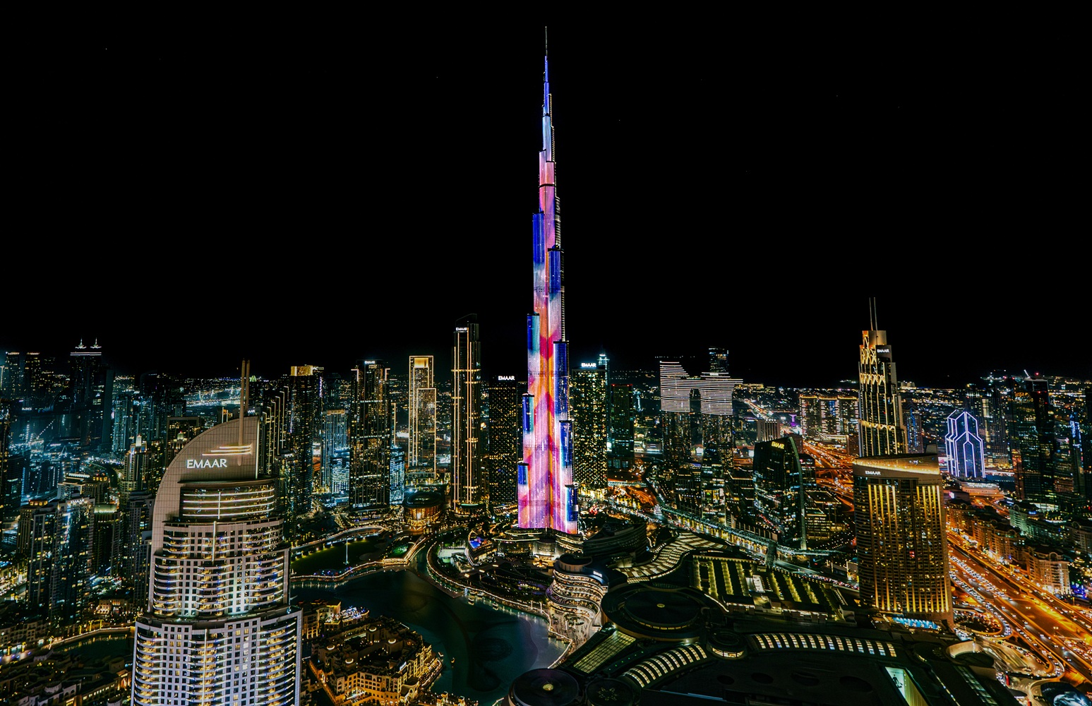 تمديد مهلة المشاركة في مسابقة برج خليفة حتى 26 يونيو 2025