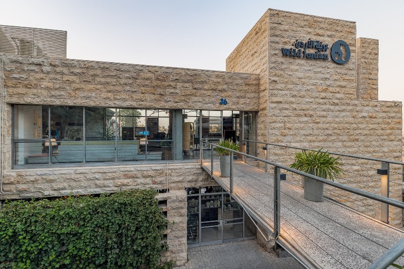 الجمعية الملكية لحماية الطبيعة تطلق خطة تطوير شاملة لمركز برية الأردن