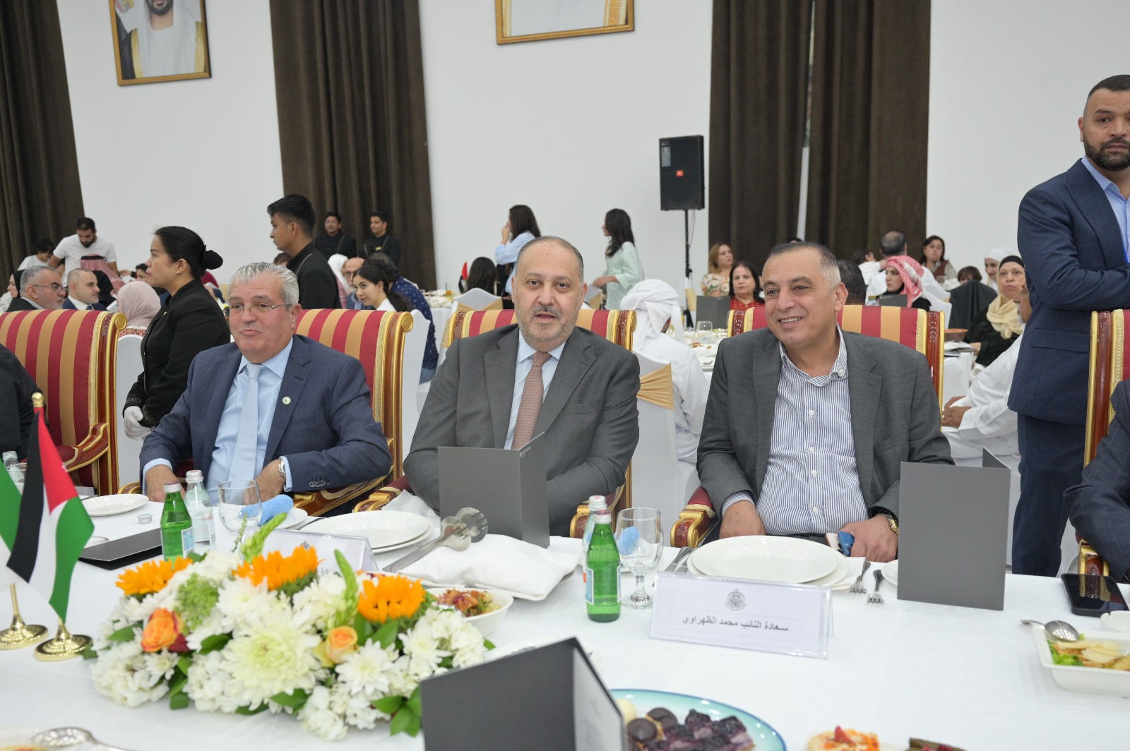 الجالية الأردنية في أبوظبي تحتفل بعيد الاستقلال الـ79 بحفل مهيب برعاية السفير نصار الحباشنة
