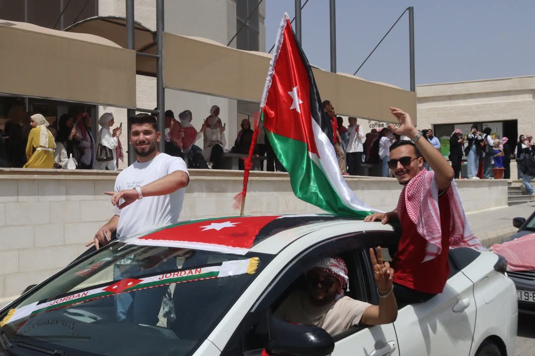 الكلية الجامعية الوطنبة للتكنولوجيا تحتفل بعيد الاستقلال 79