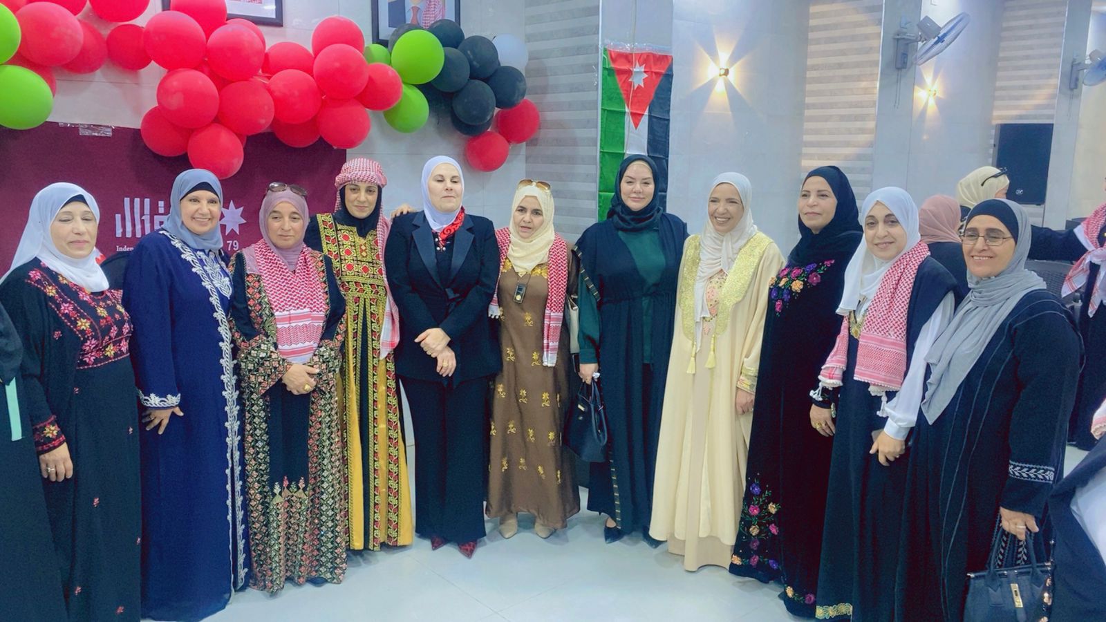 الاستقلال في عيون نشميات الازايدة .... ( تاريخ وحضارة )