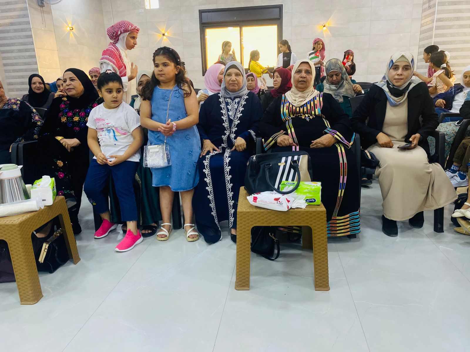 الاستقلال في عيون نشميات الازايدة .... ( تاريخ وحضارة )