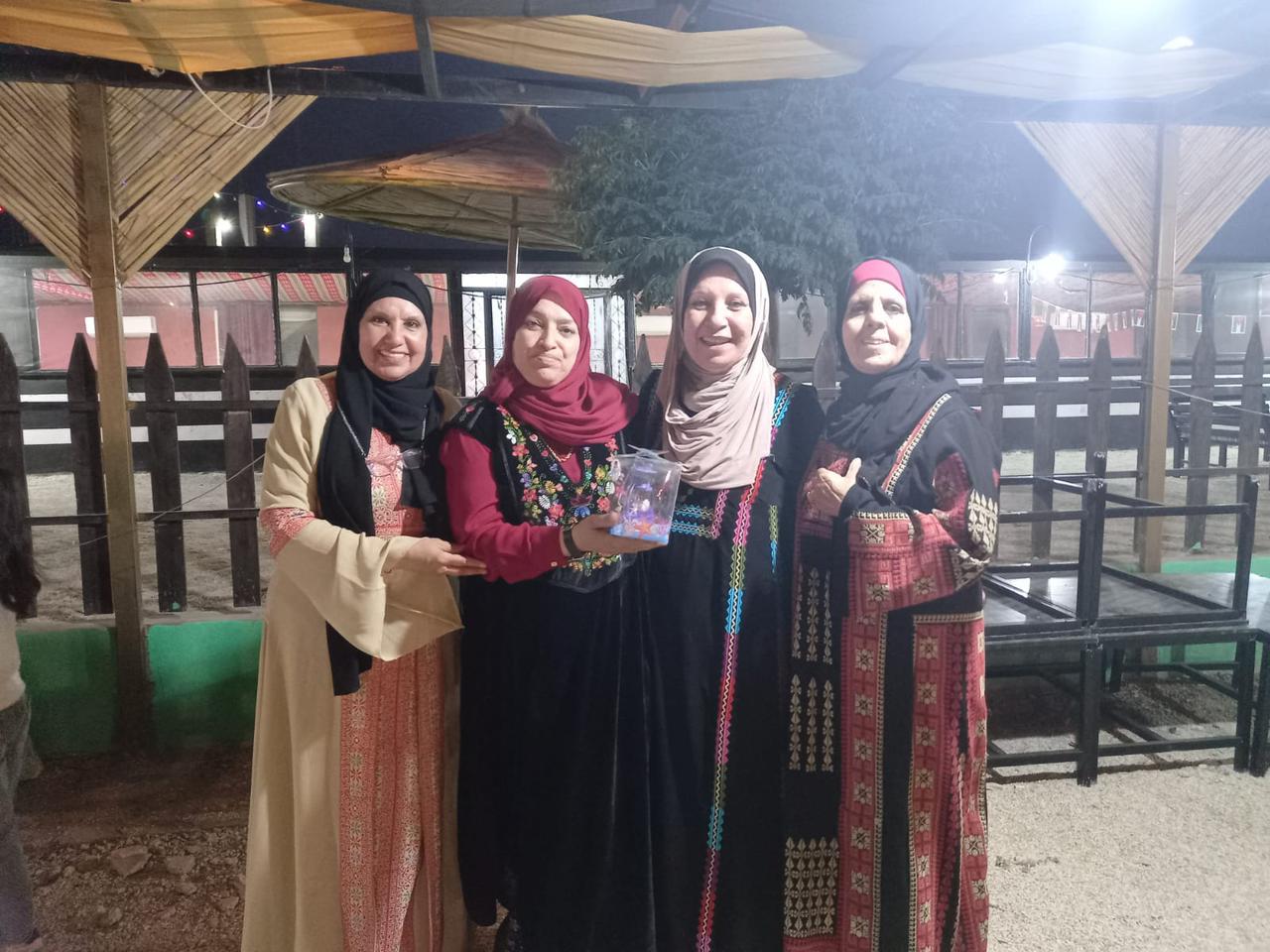 أصايل مادبا.. احتفال نسائي مختلف بعيد الاستقلال في أحضان سد الوالة