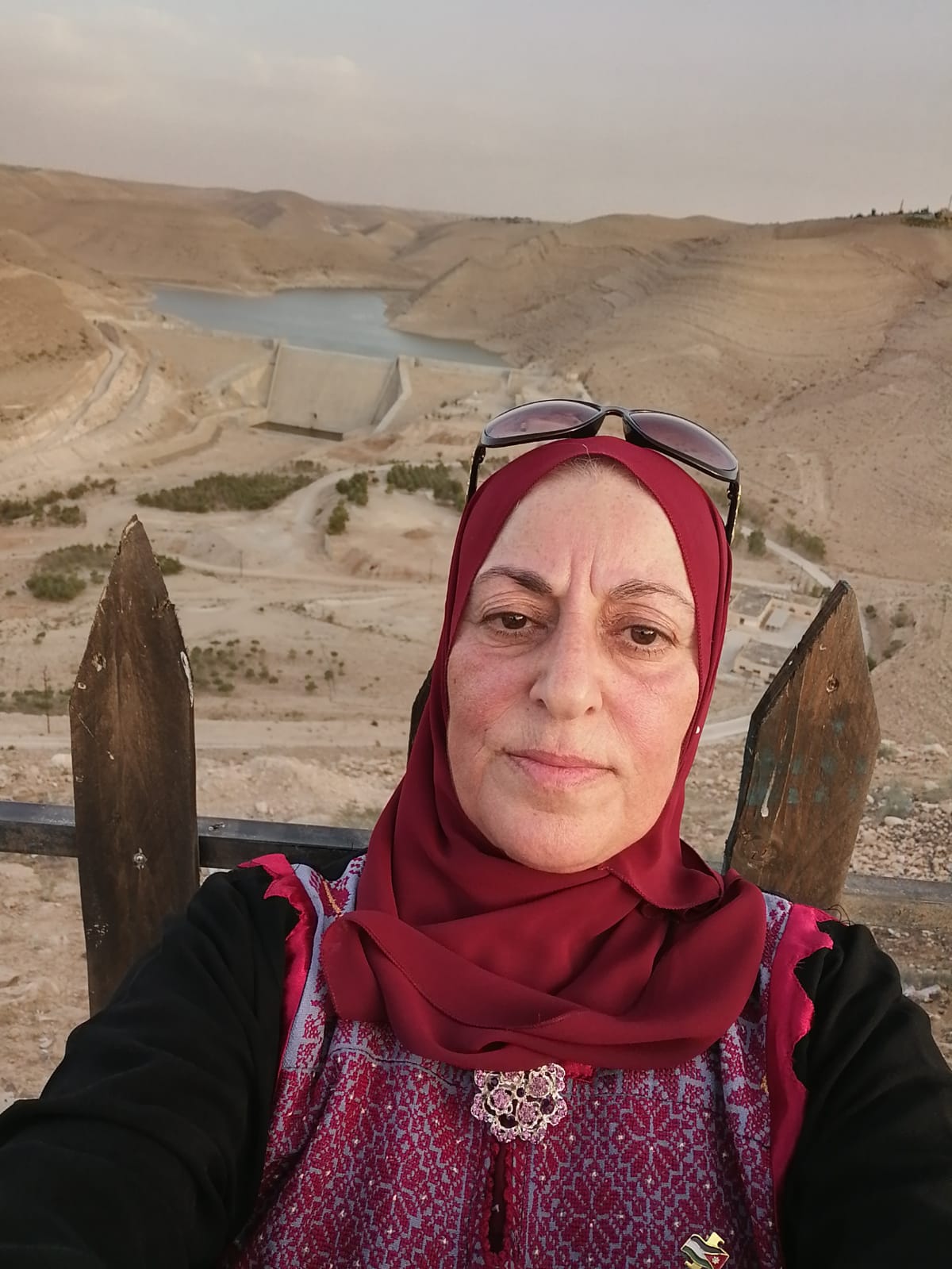 أصايل مادبا.. احتفال نسائي مختلف بعيد الاستقلال في أحضان سد الوالة