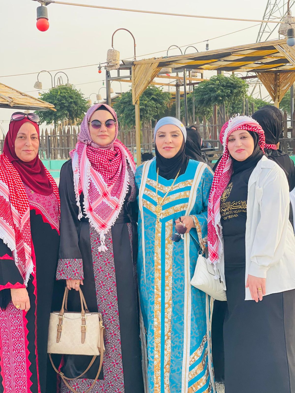 أصايل مادبا.. احتفال نسائي مختلف بعيد الاستقلال في أحضان سد الوالة