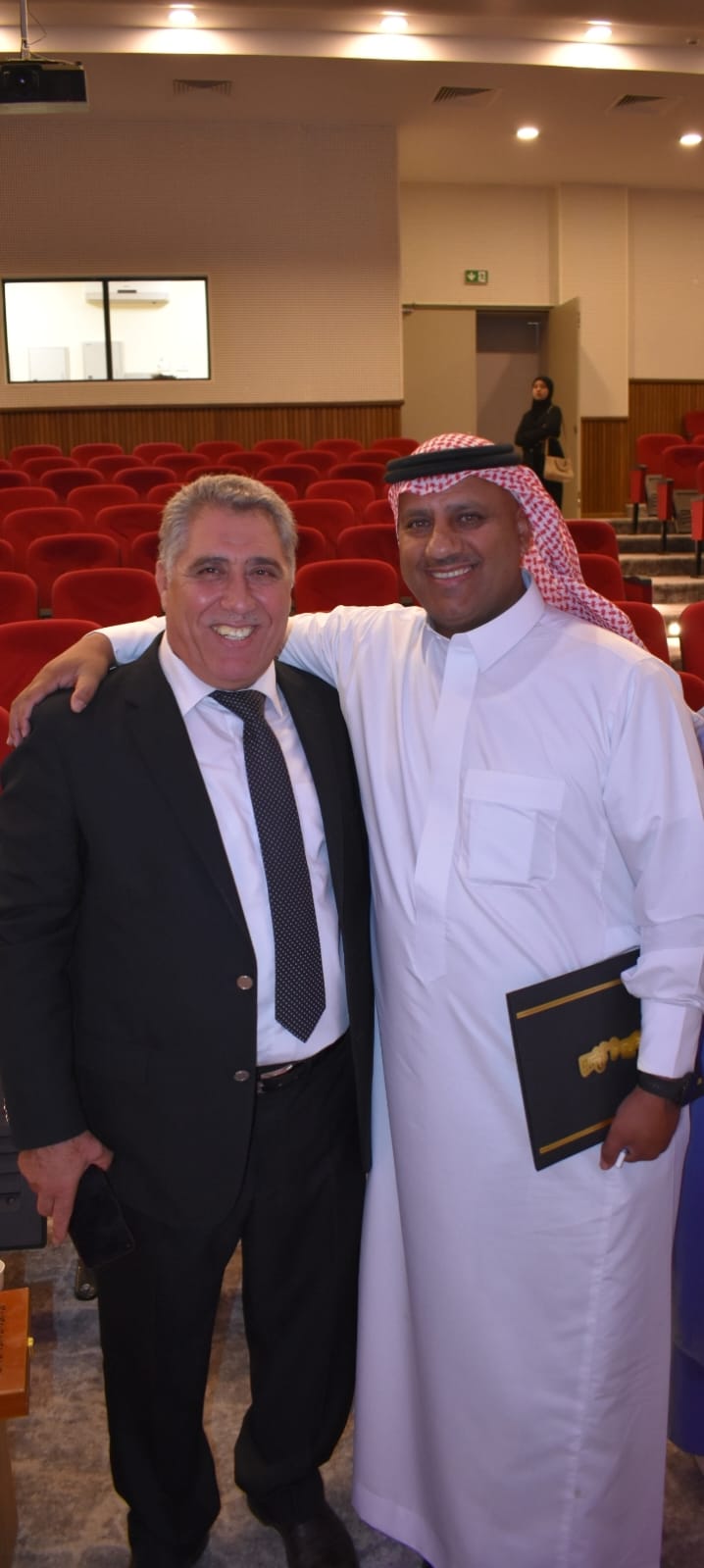العين عمار القضاة يرعى إحتفال منتدى حلاوة الثقافي والتراثي بعيد الاستقلال