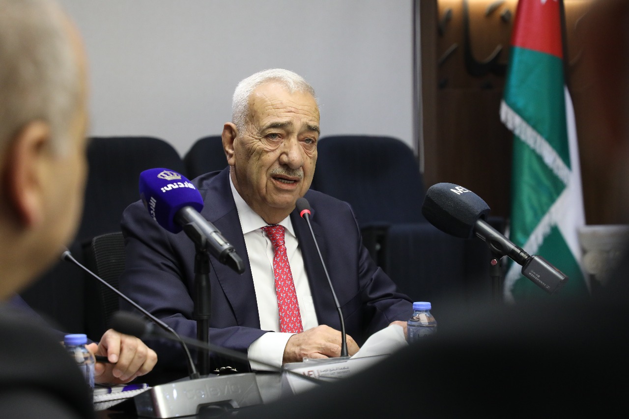 الصفدي من الشرق الأوسط يدعو إلى خلوة لرؤساء البرلمانات والاتحادات الطلابية كمبادرة يتبناها مجلس النواب