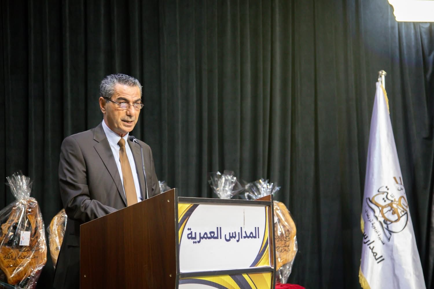 المدارس العمرية تحتفل بعيد الاستقلال برعاية عطوفة متصرف لواء الجامعة رامي البدر