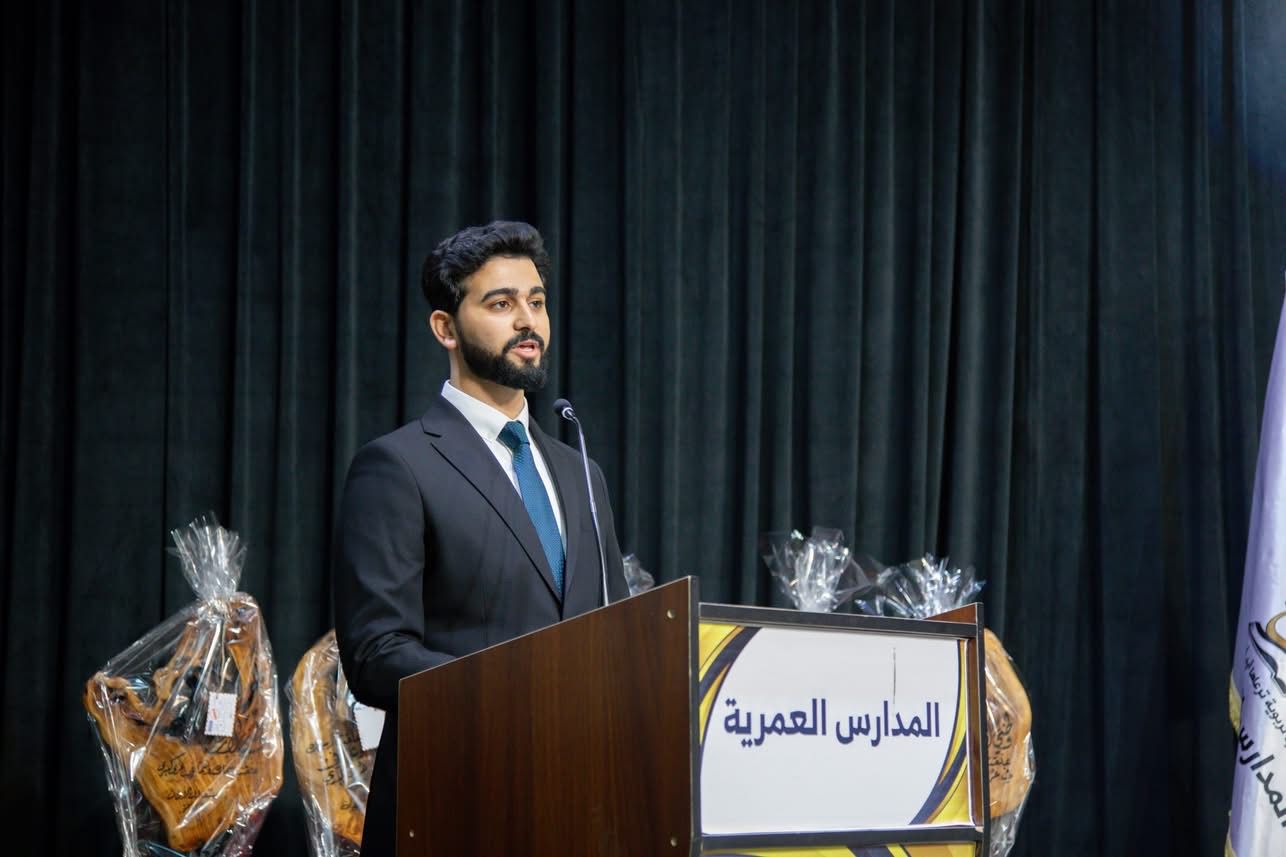 المدارس العمرية تحتفل بعيد الاستقلال برعاية عطوفة متصرف لواء الجامعة رامي البدر