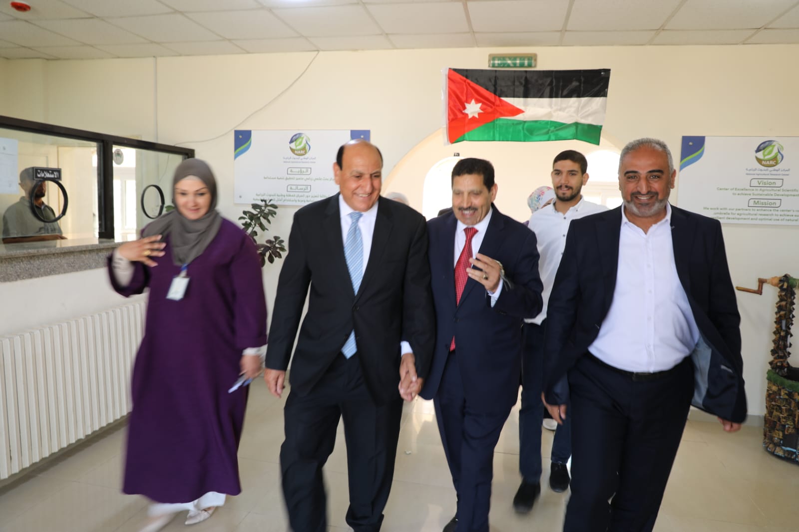 الرواشدة: دراسة لتأهيل مختبرات مركز المفرق خدمةً لأغراض البحث العلمي