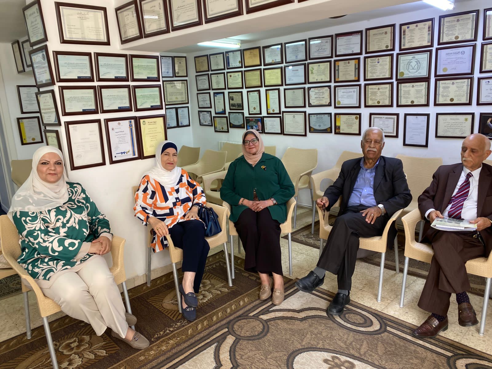 الهيئة الأردنية للفنون الشعبية تحتفل بالأعياد الوطنية وعيد الأضحى في صالون د. مهدي العلمي 