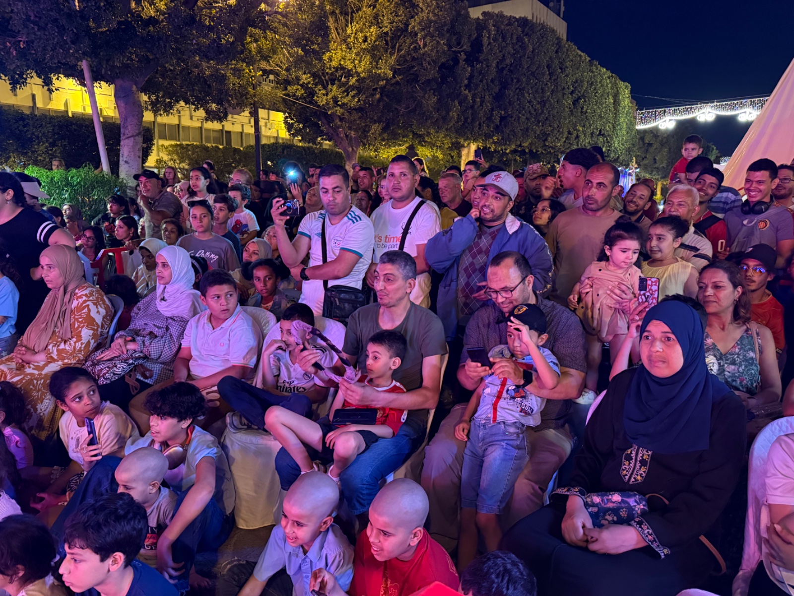 افتتاح الدورة الثامنة من المهرجان الدولي لفنون السيرك: حركات مبهرة تعانق شوارع تونس