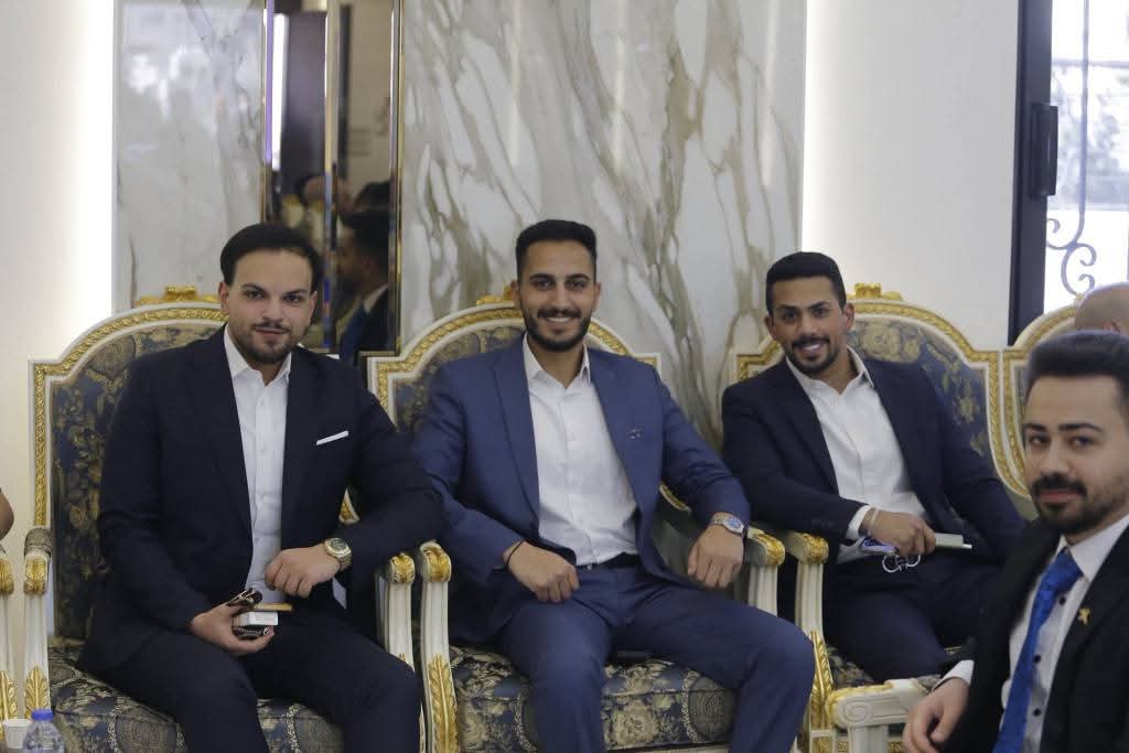 آل الركيبات وأبو شريحة نسـايب   معالي جمال الصرايرة طلب يد العروس والدكتـــــــور مهــــدي العلمــــــي أعطى..