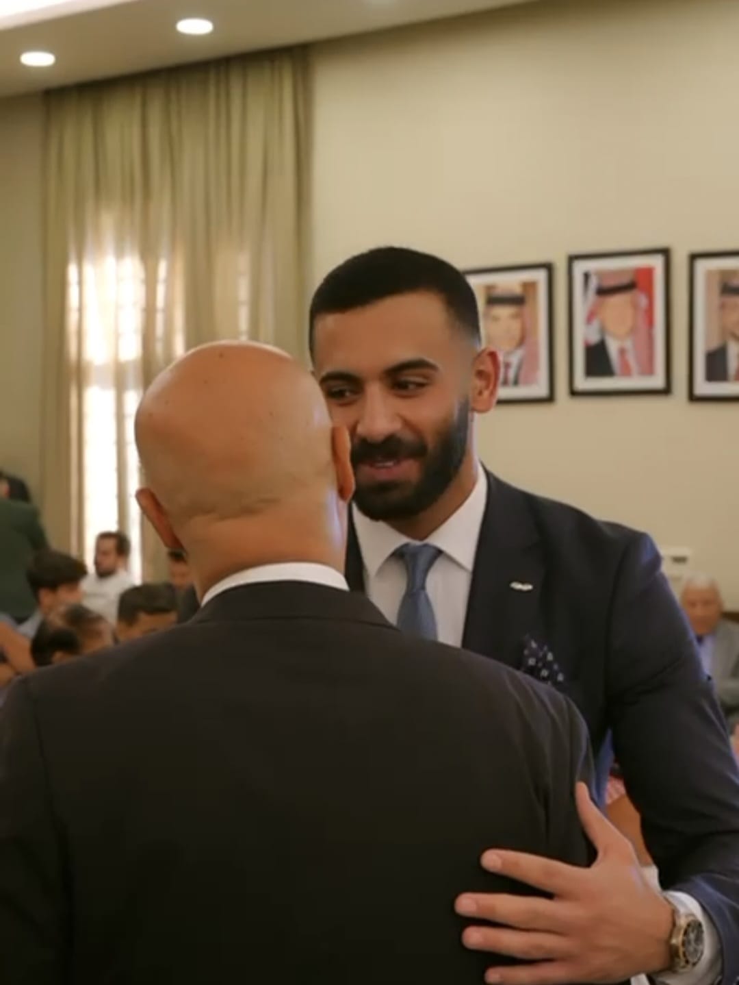 آل الركيبات وأبو شريحة نسـايب   معالي جمال الصرايرة طلب يد العروس والدكتـــــــور مهــــدي العلمــــــي أعطى..