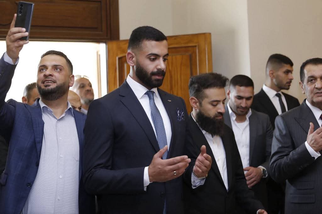 آل الركيبات وأبو شريحة نسـايب   معالي جمال الصرايرة طلب يد العروس والدكتـــــــور مهــــدي العلمــــــي أعطى..