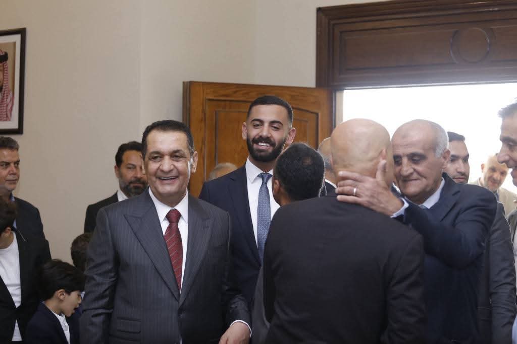 آل الركيبات وأبو شريحة نسـايب   معالي جمال الصرايرة طلب يد العروس والدكتـــــــور مهــــدي العلمــــــي أعطى..
