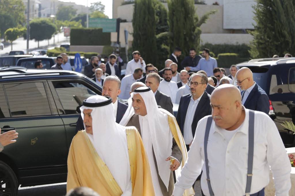 آل الركيبات وأبو شريحة نسـايب   معالي جمال الصرايرة طلب يد العروس والدكتـــــــور مهــــدي العلمــــــي أعطى..