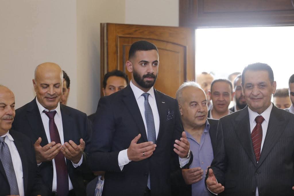 آل الركيبات وأبو شريحة نسـايب   معالي جمال الصرايرة طلب يد العروس والدكتـــــــور مهــــدي العلمــــــي أعطى..